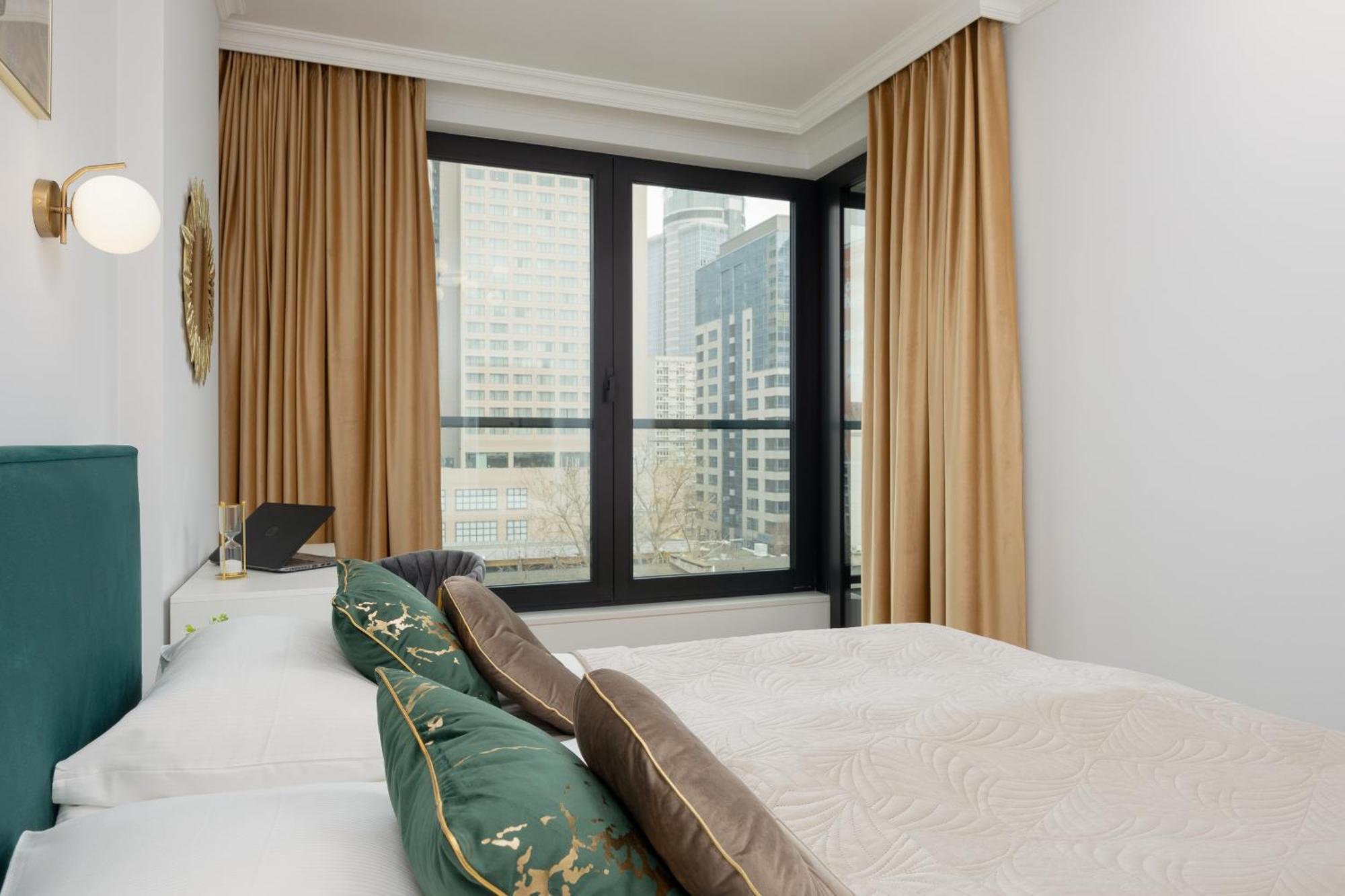 Elegant Near Rondo Onz By Renters Prestige * Varsovia