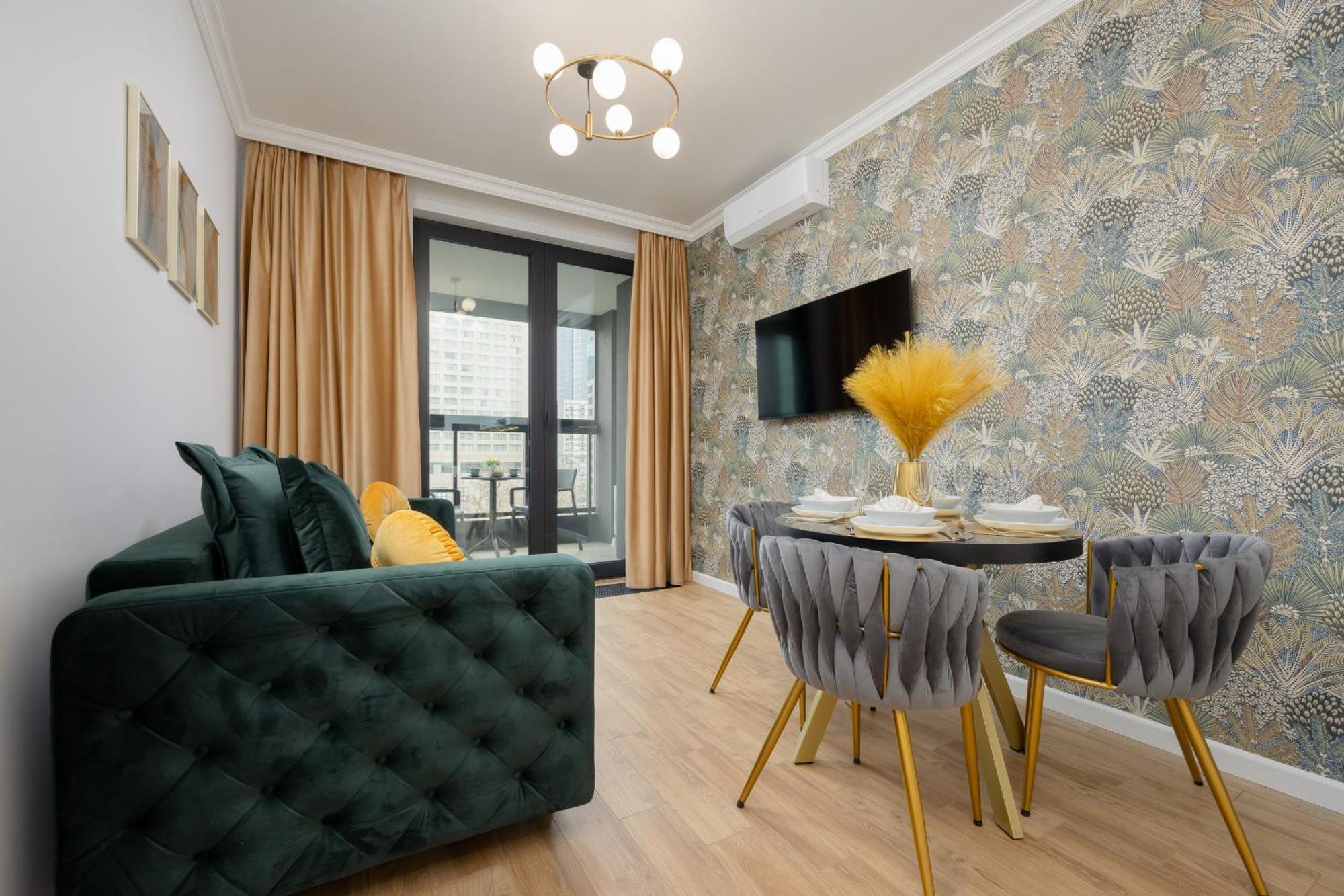 Elegant Near Rondo Onz By Renters Prestige * Varsovia